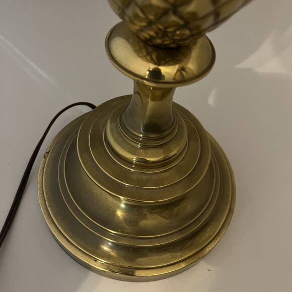 EX LARGE PINEAPPLE LAMP 1970 BRASS BRONZE MID CENTURY REGENCY HOLLYWOOD 2 Avail - Picture 9 of 16